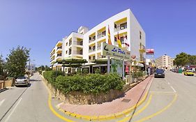 Hostal La Perla